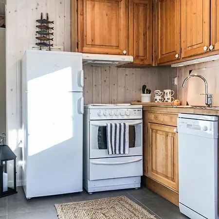 Stunning In W/ 2 Bedrooms لينغدال